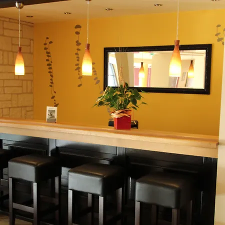 Eurostar 4* Кастроп-Рауксель