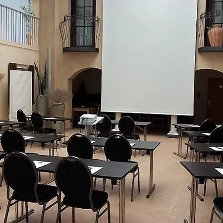 Отель Eurostar Кастроп-Рауксель